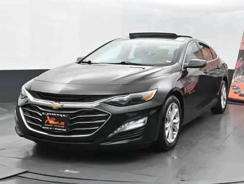 2022 Chevrolet Malibu FWD LT