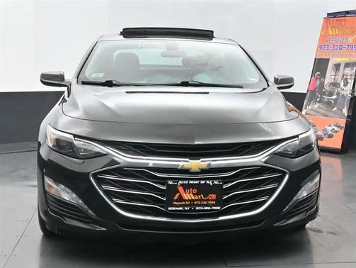 2022 Chevrolet Malibu FWD LT