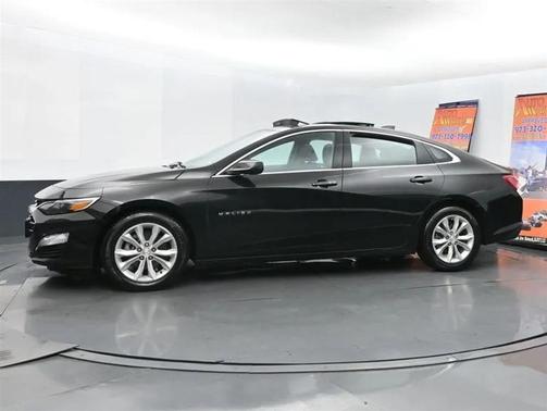 2022 Chevrolet Malibu FWD LT