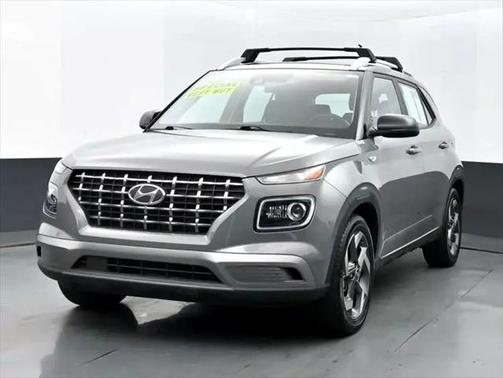 2022 Hyundai VENUE Limited
