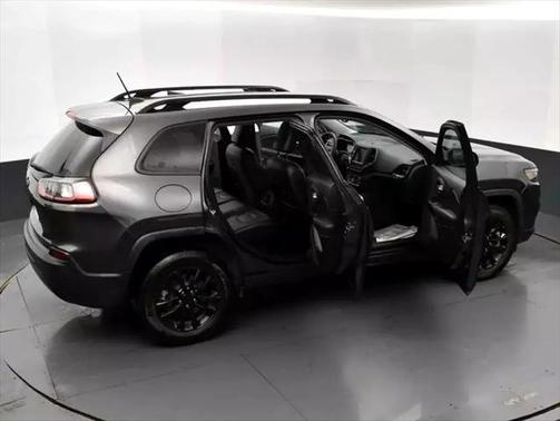 2023 Jeep Cherokee Latitude Lux