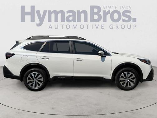 Crystal White Pearl 2020 Subaru Outback Premium