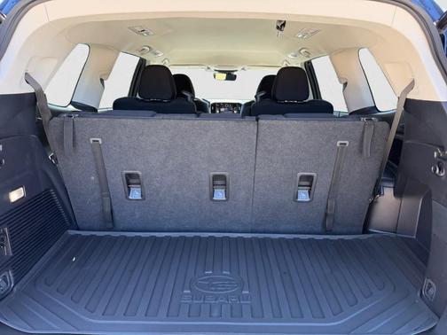 Cosmic Blue Pearl 2025 Subaru Ascent Premium