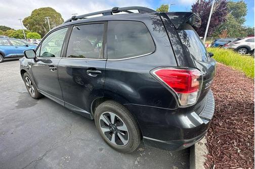 2017 Subaru Forester 2.5i Limited