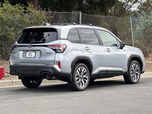 2025 Subaru Forester Hybrid Touring
