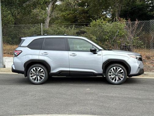 2025 Subaru Forester Hybrid Touring