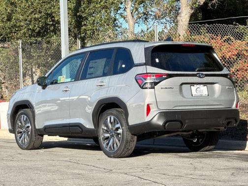 2025 Subaru Forester Hybrid Touring