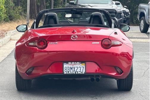 2016 Mazda MX-5 Miata Grand Touring