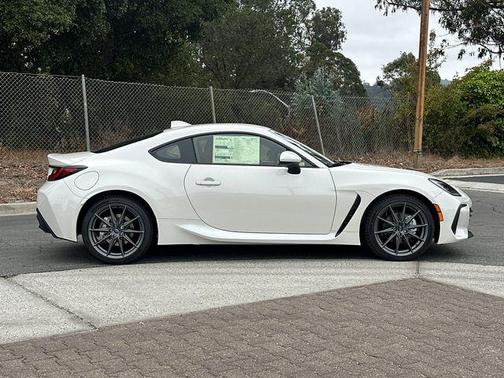 2025 Subaru BRZ Limited