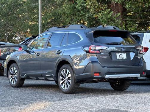 2025 Subaru Outback Limited XT