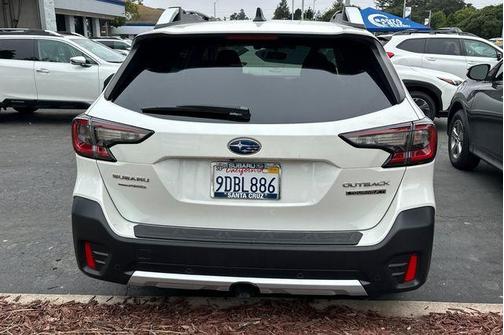 2022 Subaru Outback Touring XT