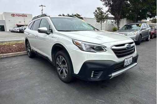 2022 Subaru Outback Touring XT