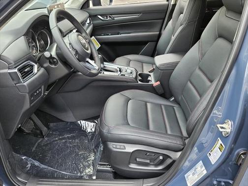 2025 Mazda CX-5 Carbon Edition