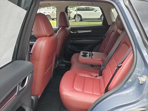 2025 Mazda CX-5 Carbon Edition