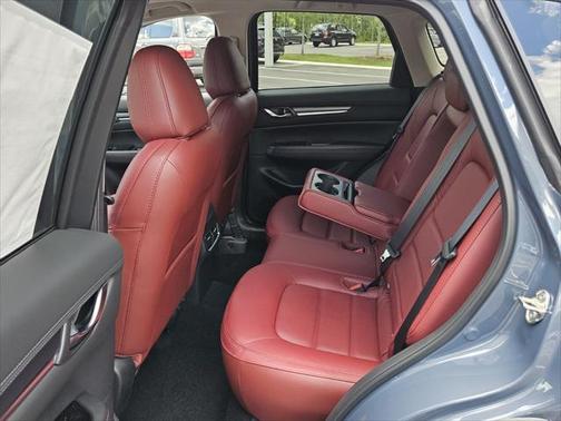 2025 Mazda CX-5 Carbon Edition