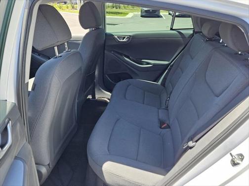 2020 Hyundai IONIQ Hybrid Blue