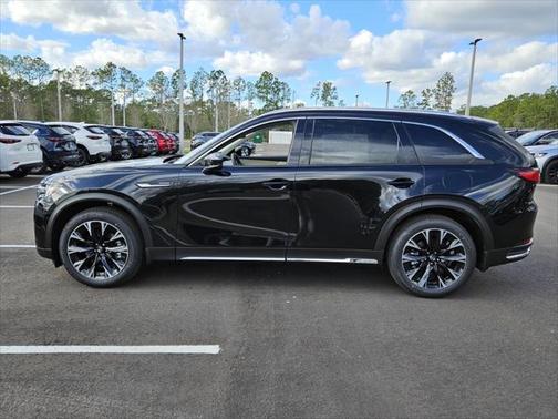 2025 Mazda CX-90 PHEV Premium Plus
