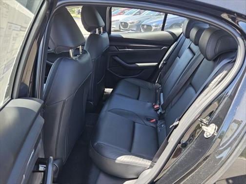 2025 Mazda Mazda3 FWD w/Select Package