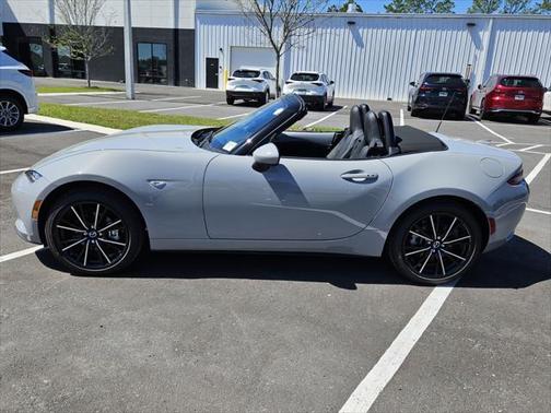 2025 Mazda MX-5 Miata Grand Touring