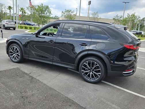 2025 Mazda CX-70 PHEV Premium Package