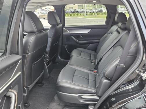 2025 Mazda CX-70 PHEV Premium Package