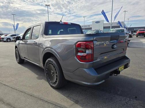 2025 Ford Maverick Lobo Standard