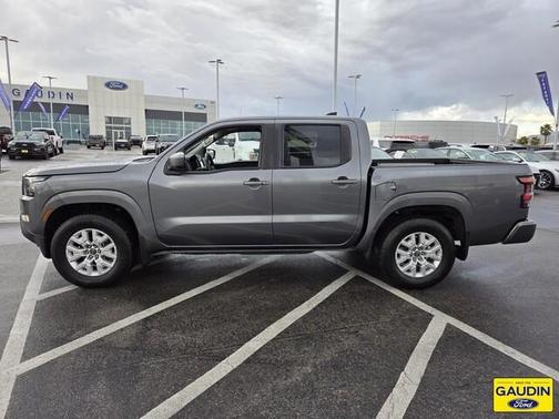 2022 Nissan Frontier SV