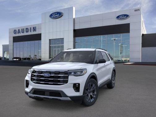 Space White Metallic 2026 Ford Explorer Active