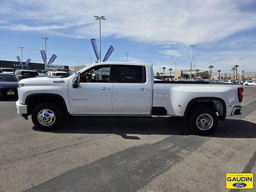 Iridescent Pearl Tricoat 2021 Chevrolet Silverado 3500 High Country