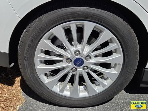 2017 Ford C-Max Energi SE