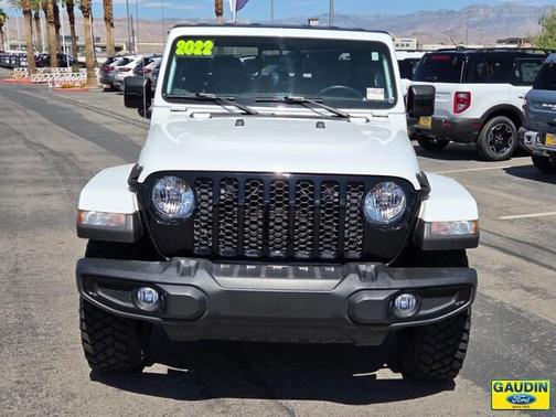 2022 Jeep Gladiator Sport