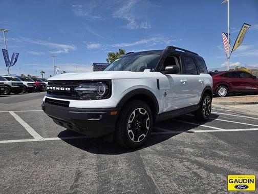 Oxford White 2024 Ford Bronco Sport Outer Banks