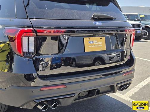 Agate Black Metallic 2025 Ford Explorer ST