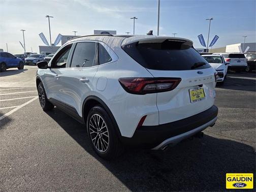 2025 Ford Escape PHEV SE
