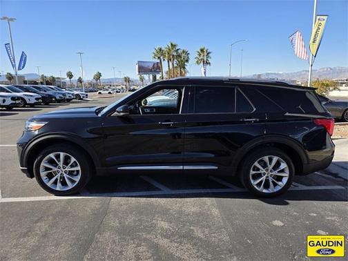 2022 Ford Explorer Platinum