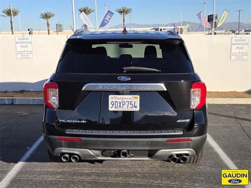 2022 Ford Explorer Platinum