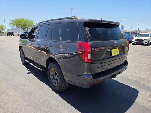 Dark Matter Gray Metallic 2026 Ford Expedition Tremor