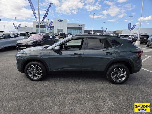 Cypress Gray 2025 Chevrolet Trax LT