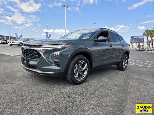 Cypress Gray 2025 Chevrolet Trax LT