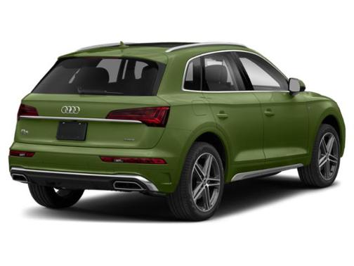 District Green Metallic 2022 Audi Q5 e 55 S line Premium Plus