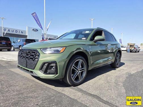 District Green Metallic 2022 Audi Q5 e 55 S line Premium Plus