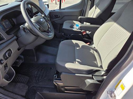 Oxford White 2026 Ford Transit-250 Base