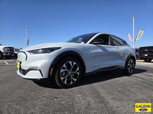 2022 Ford Mustang Mach-E Premium