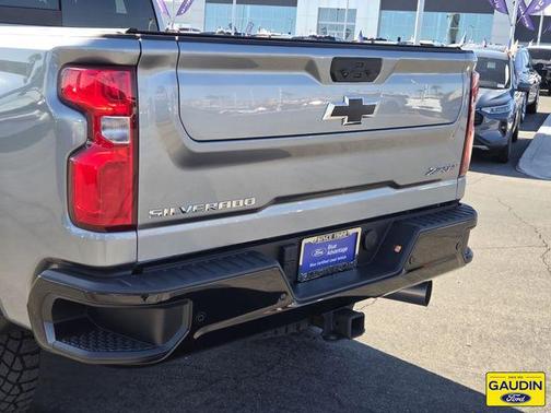 Sterling Gray Metallic 2024 Chevrolet Silverado 2500 4WD Crew Cab Standard Bed ZR2