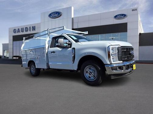 2025 Ford F-250 XL