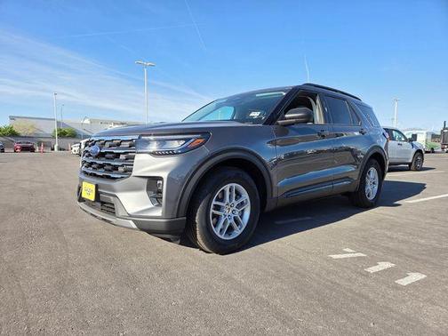 Carbonized Gray Metallic 2026 Ford Explorer Active