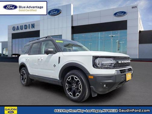 Oxford White 2025 Ford Bronco Sport Outer Banks