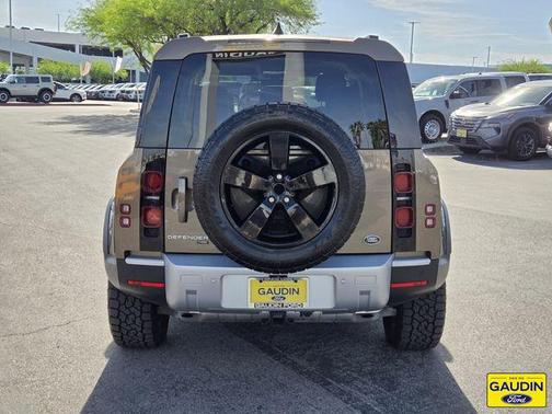 Santorini Black Metallic 2023 Land Rover Defender 110 SE