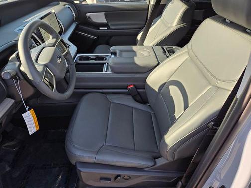 2026 Ford Expedition Max Active 4x4