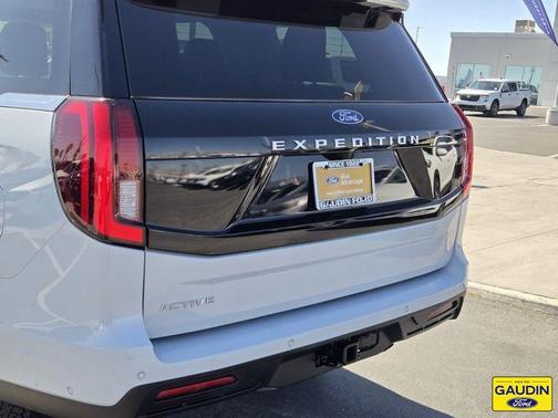 Silver Metallic 2025 Ford Expedition Active
